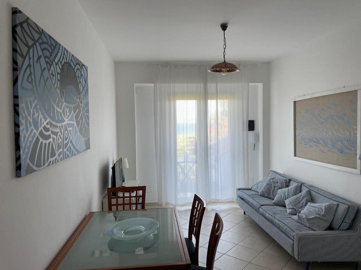Casa Sulla Spiaggia- Mortelle メッシーナ エクステリア 写真